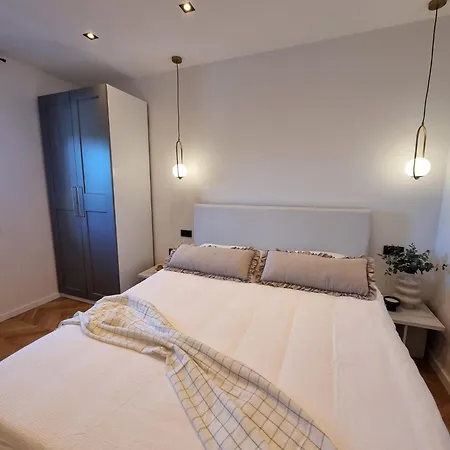 Collis * 마카르스카