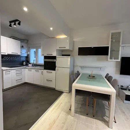 Collis * 마카르스카