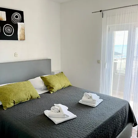 Collis * Makarska