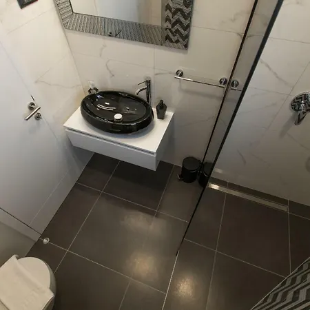 Collis Apartamento *