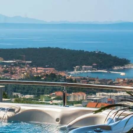 Collis アパート *