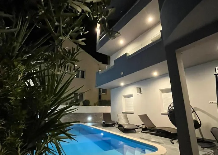 Collis ماكارسكا