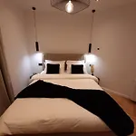 Apartment Collis *