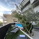 Apartment Collis