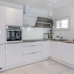 Apartment Collis *