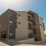 Apartment Collis