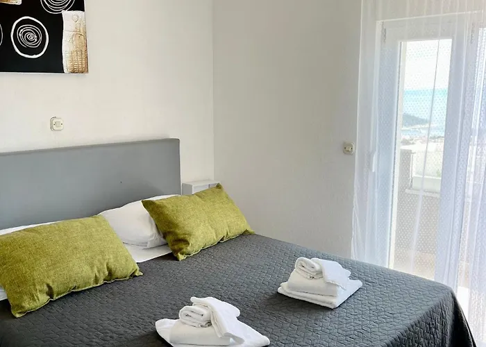 Collis * Makarska