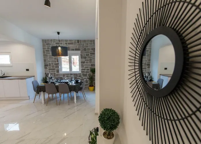 Collis Apartman Makarska